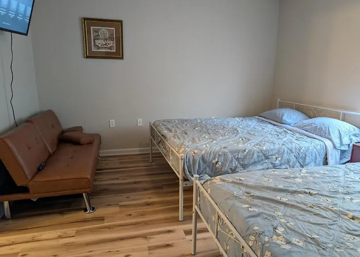 Apartment 3br-3ba Crew Apartment, Tv Rooms, Fsu, Airport & I-10,