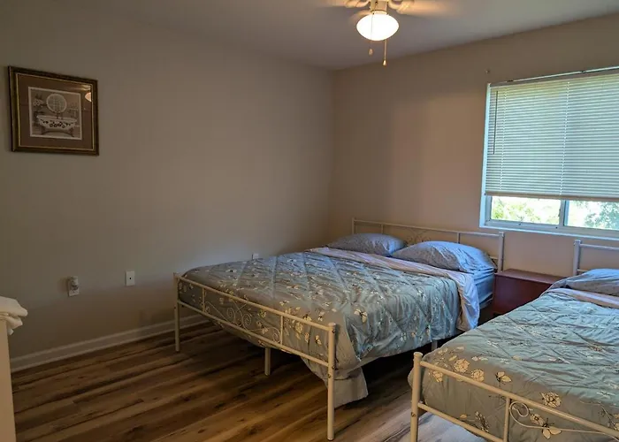 3br-3ba Crew Apartment, Tv Rooms, Fsu, Airport & I-10, Apartment