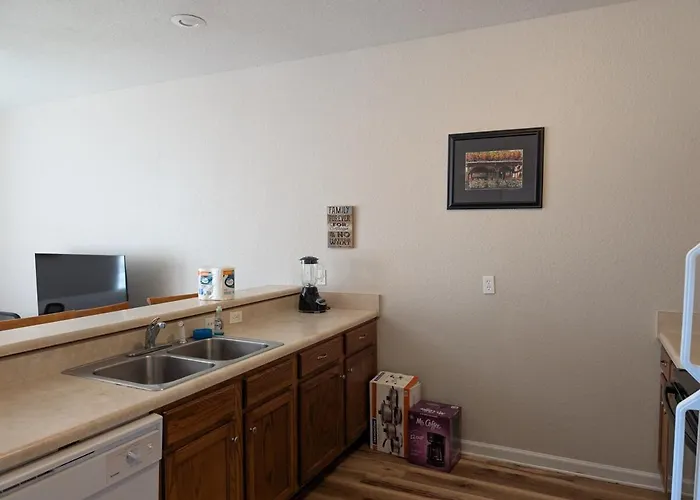 Apartment 3br-3ba Crew Apartment, Tv Rooms, Fsu, Airport & I-10,