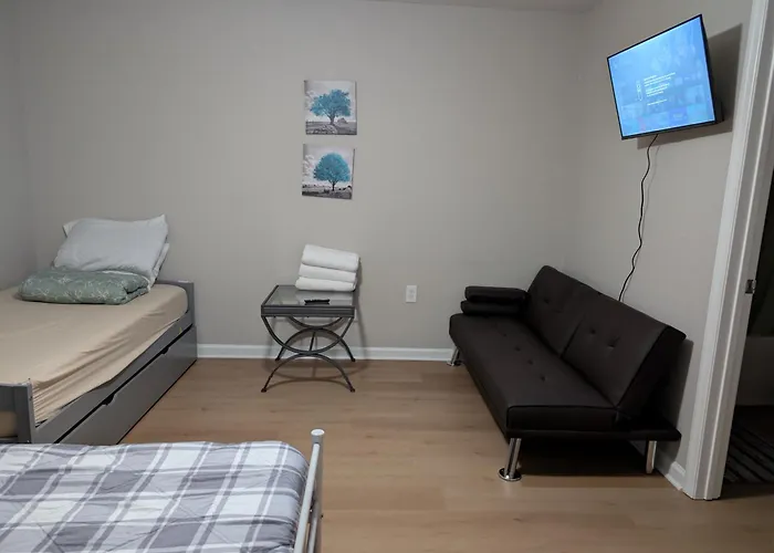Apartment 3br-3ba Crew Apartment, Tv Rooms, Fsu, Airport & I-10,